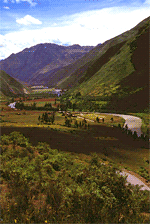 Вид на Священную долину Инков. Нажмите для увеличения фотографии.
