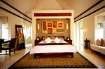    (Banyan Tree Hotels & Resorts), .    .