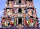Индийский храм Богини Шри Марьяман. Нажмите для увеличения изображения.