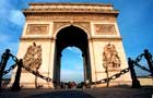 Триумфальная арка в Париже. Нажмите для увеличения изображения.